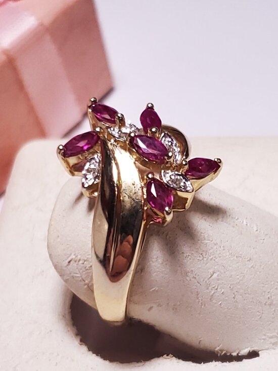 Ruby Spray Ring - Etsy Estate .65ctw Natural Marquise Ruby & Rd Diamond spray top 10Kt Y/Gold Ring24201